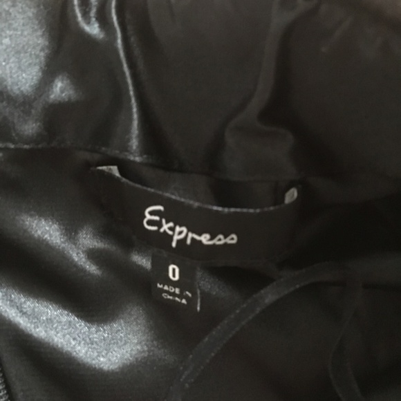 Express Ruffled Dress - Picture 2 of 4